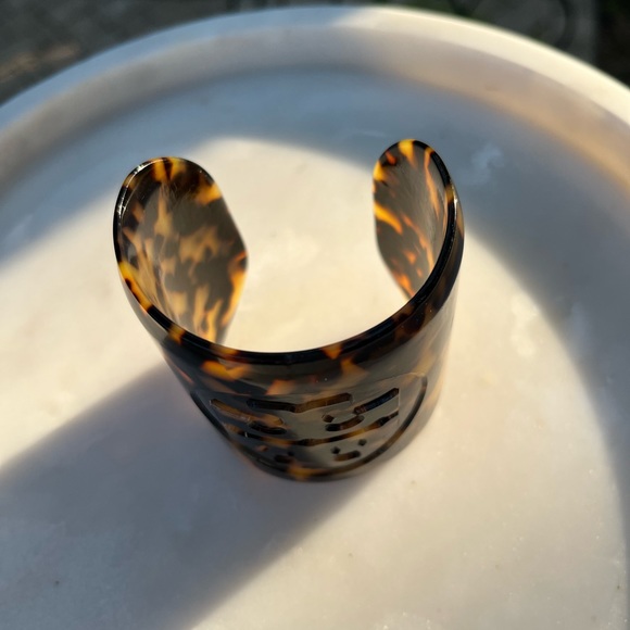 Tory Burch Jewelry Tory Burch Tortoise Cuff Bracelet Poshmark